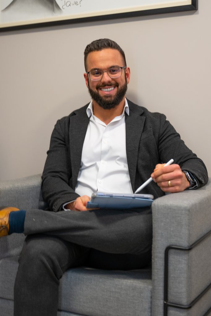 Dr. Rafael Latorraca — Psiquiatra